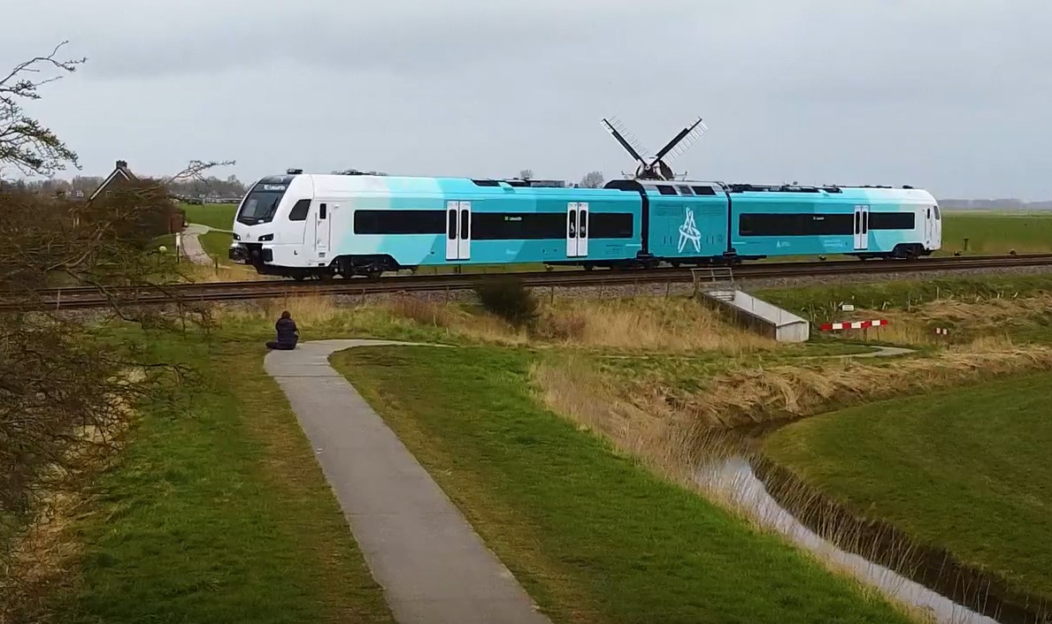 Thumbnail voor Treinbedrijf Arriva wil verbinding opzetten tussen Groningen en Parijs