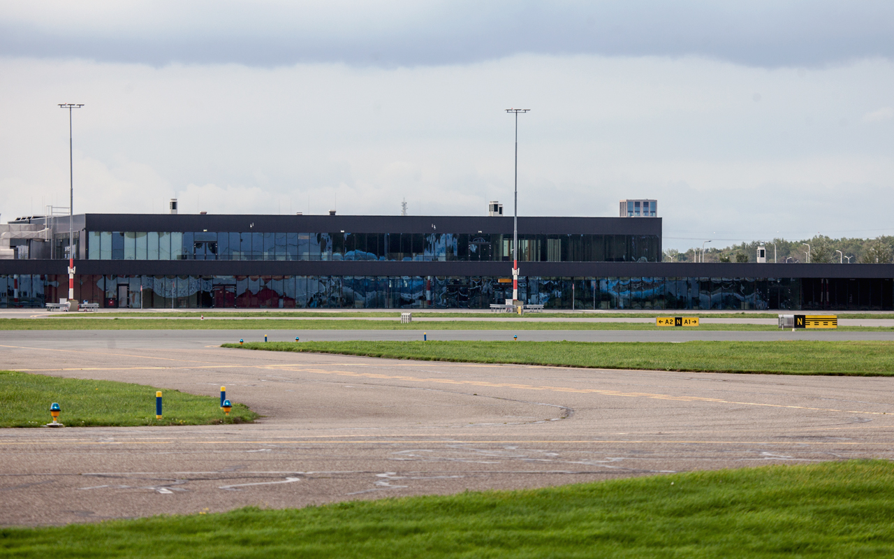 Thumbnail voor BVNL wil Lelystad Airport per direct open: geen vluchtelingen maar vakantiegangers