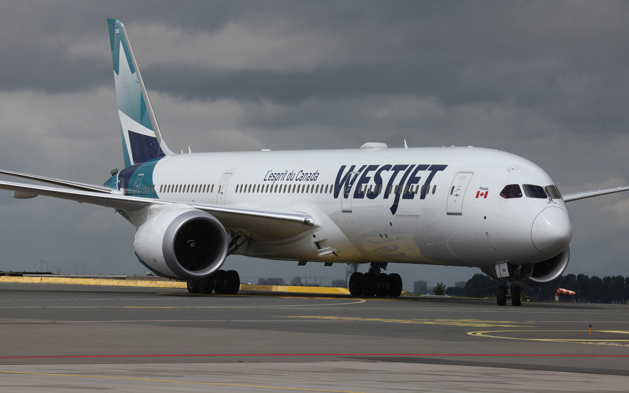 Thumbnail voor WestJet na een jaar terug op Schiphol