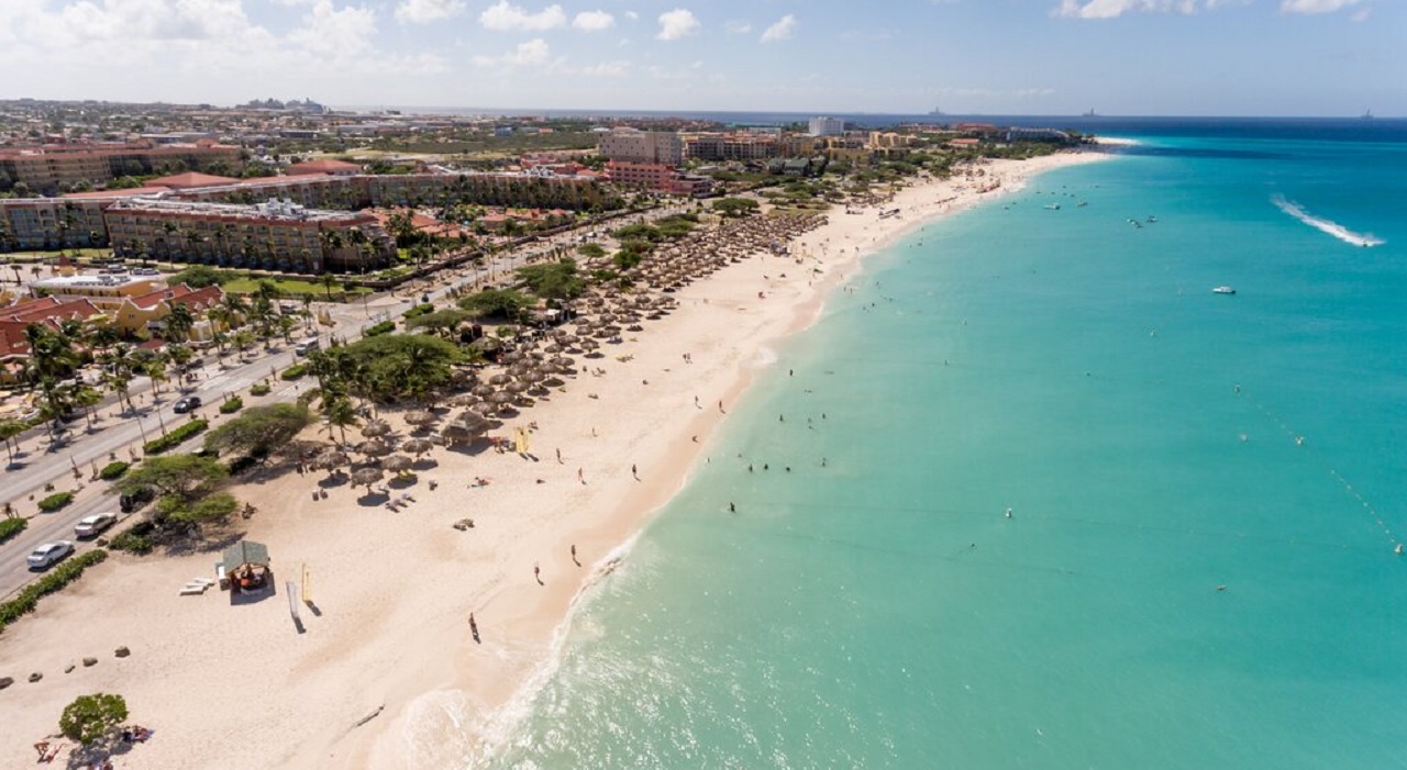 Thumbnail voor Aruba heeft het beste strand in het Caribisch gebied