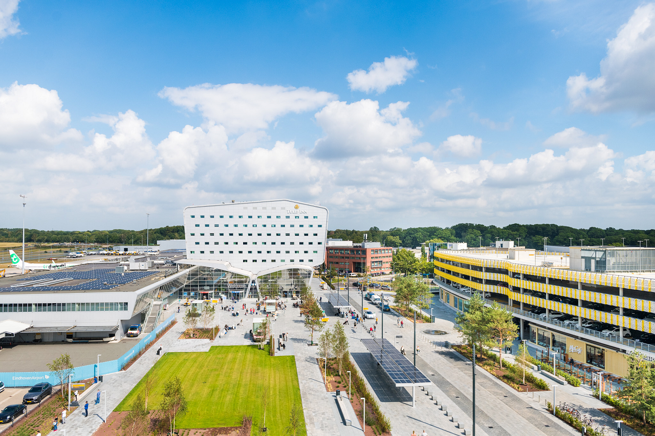 Thumbnail voor Eindhoven Airport: komende zomer wordt drukker dan vorig jaar