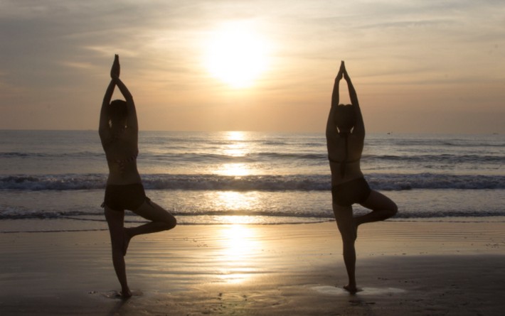 Thumbnail voor Travel Impressions organiseert online yogasessie voor de reisagent