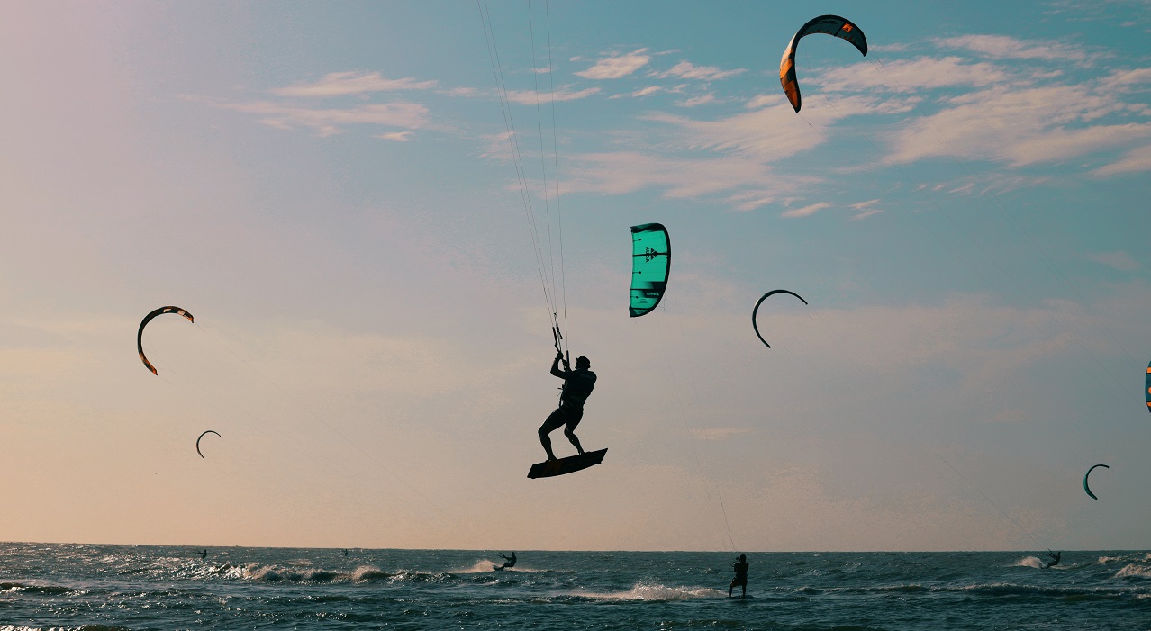 Thumbnail voor Salinas del Rey, de ideale kitesurfspot die vleugels geeft aan het Colombiaanse Caribische toerisme