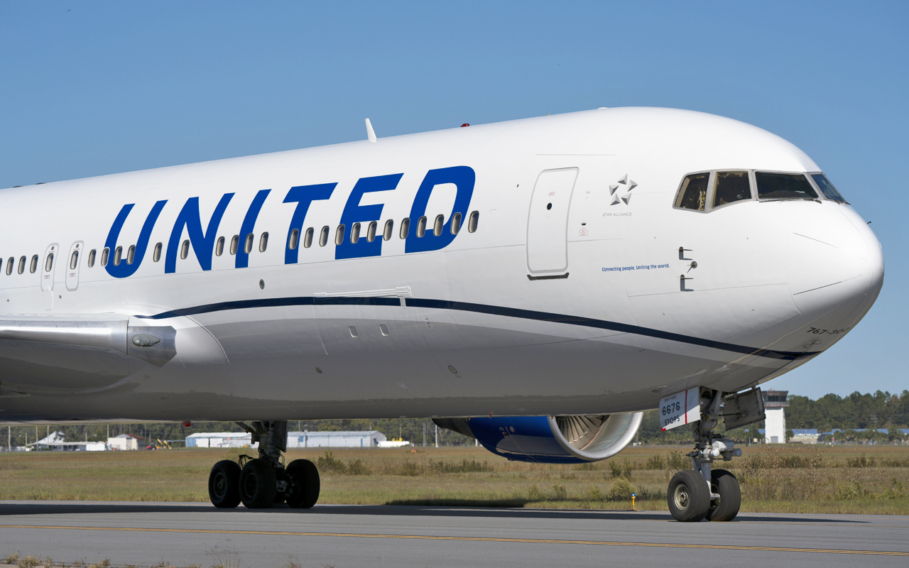 Thumbnail voor United Airlines hervat twee routes en verdubbelt aantal vluchten vanaf Schiphol