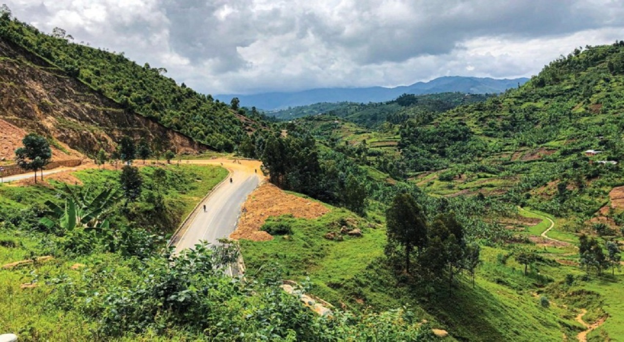 Thumbnail voor Ontdek de duizend heuvels van Rwanda per fiets of mountainbike