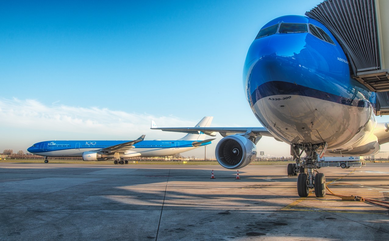 Thumbnail voor ILT beboet KLM, Cathay Pacific en Singapore Airlines om niet terugbetalen klanten D-reizen