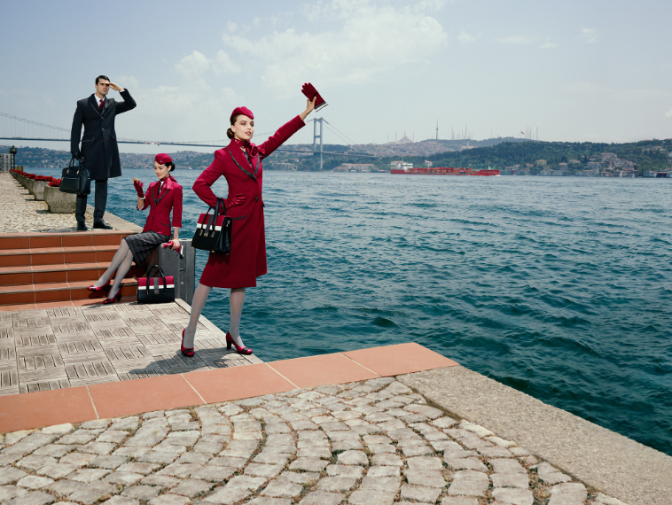 Thumbnail voor Turkish Airlines en Turkije versoepelen reisrestricties omtrent Covid-19