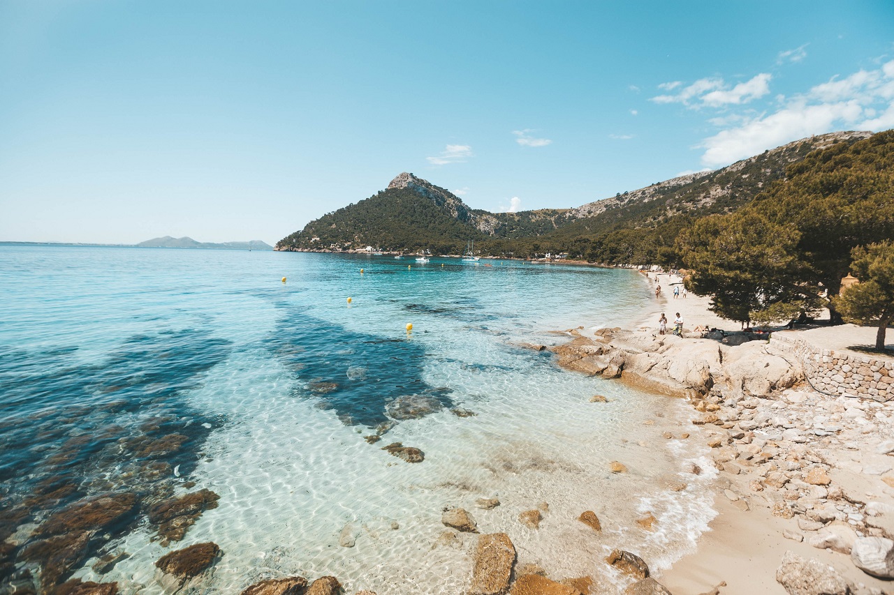 Thumbnail voor Nog steeds ‘oranje’, maar reisadvies Griekse eilanden en Balearen versoepeld