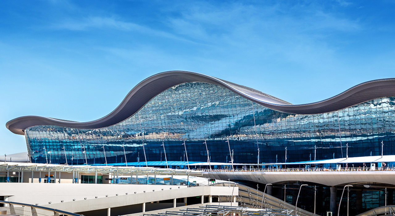 Thumbnail voor Nieuwe naam voor Abu Dhabi Airport