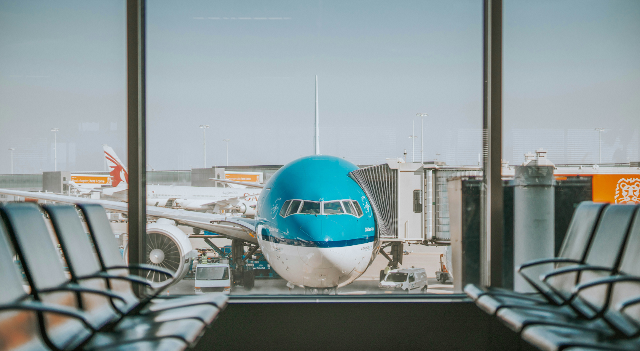 Thumbnail voor KLM krijgt boete van Amerikaans ministerie om trage coronacompensatie