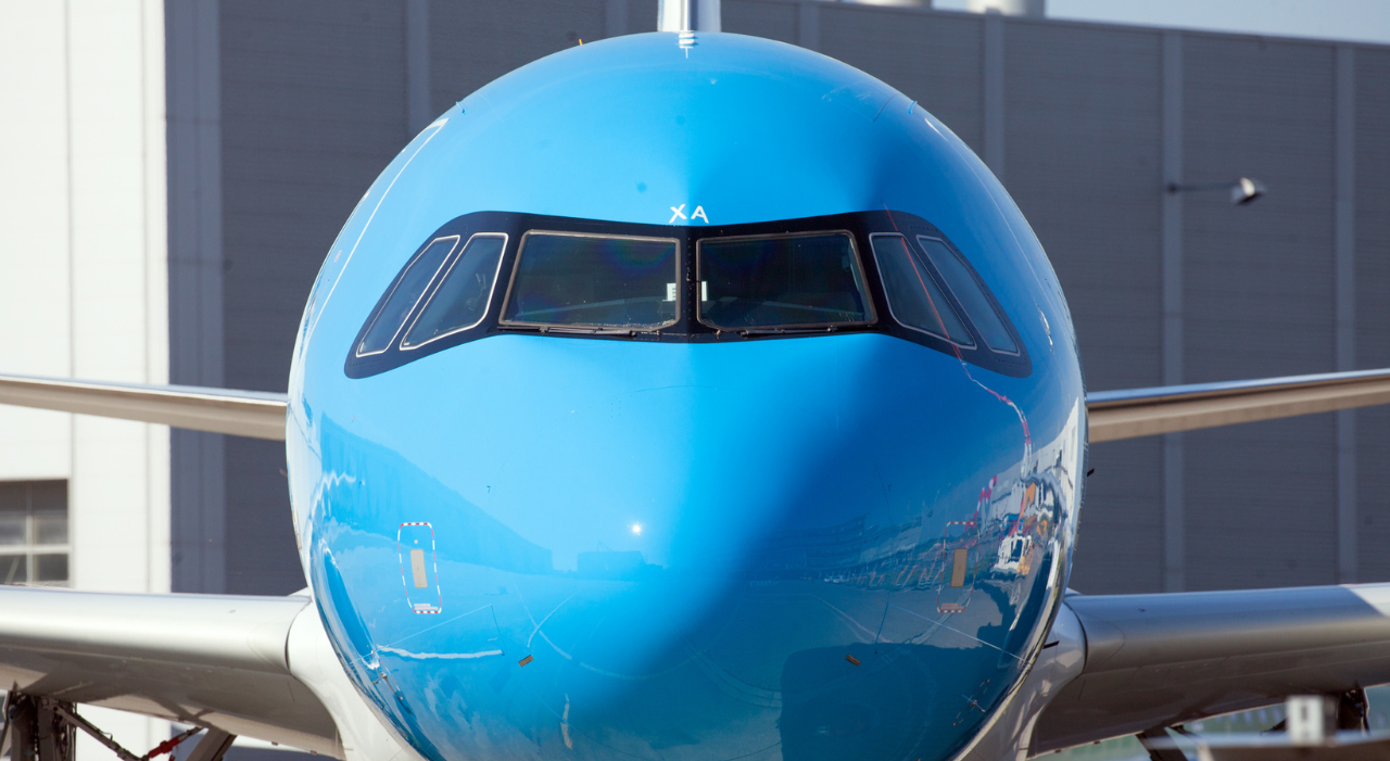 Thumbnail voor KLM voert eerste lijnvlucht uit met nieuwe Airbus A321neo