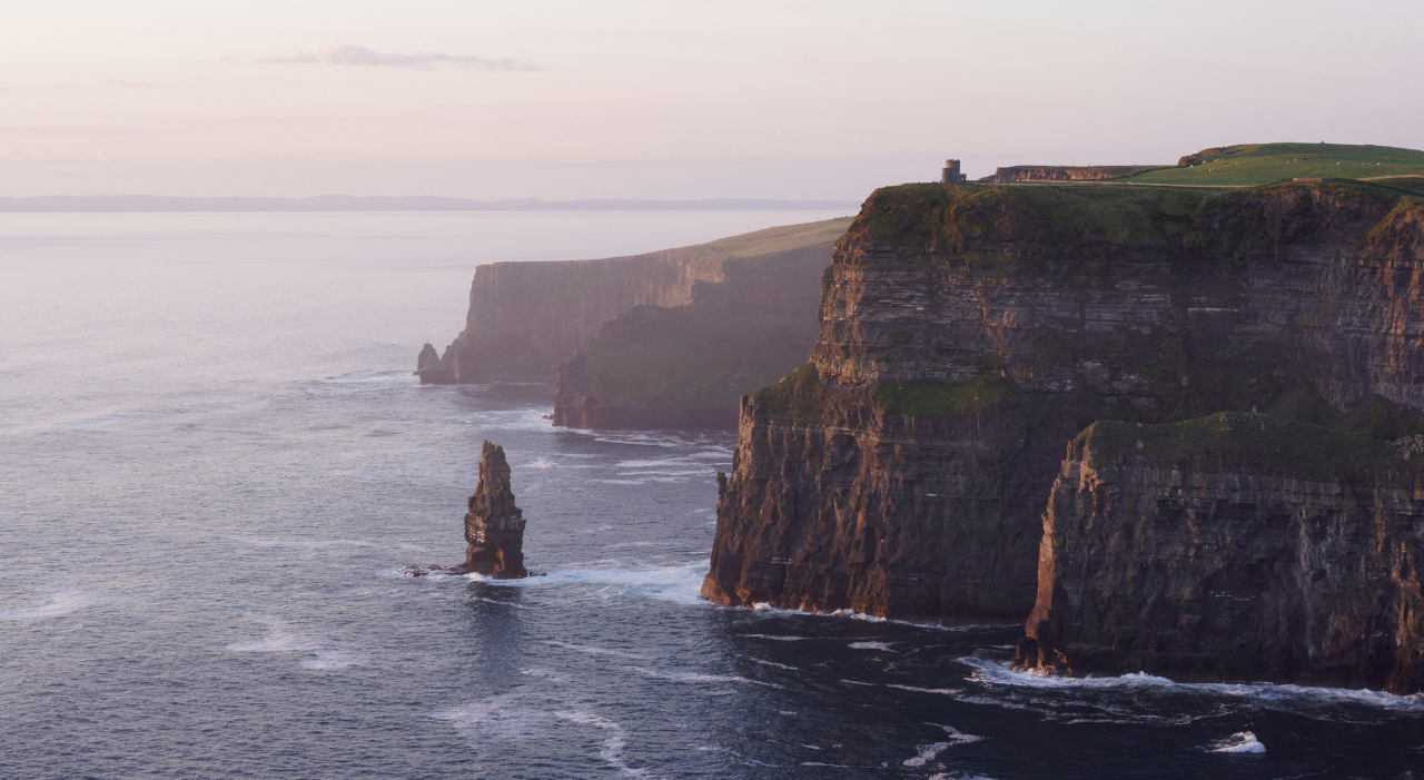 Thumbnail voor Vluchten van en naar VK en Ierland geannuleerd om storm Éowyn