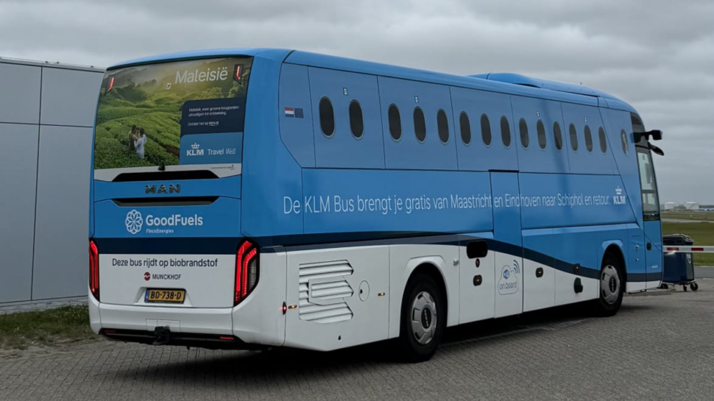 KLM bus